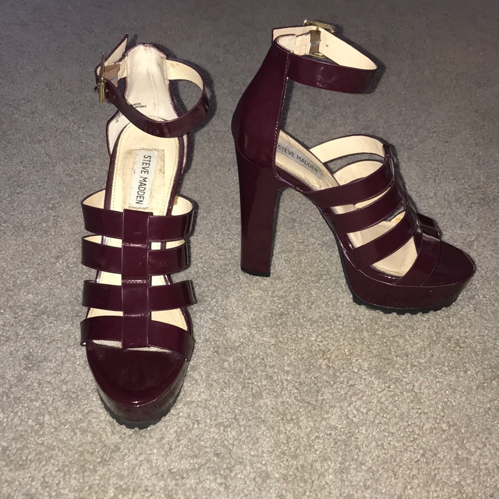 Steve Madden Groove Heels